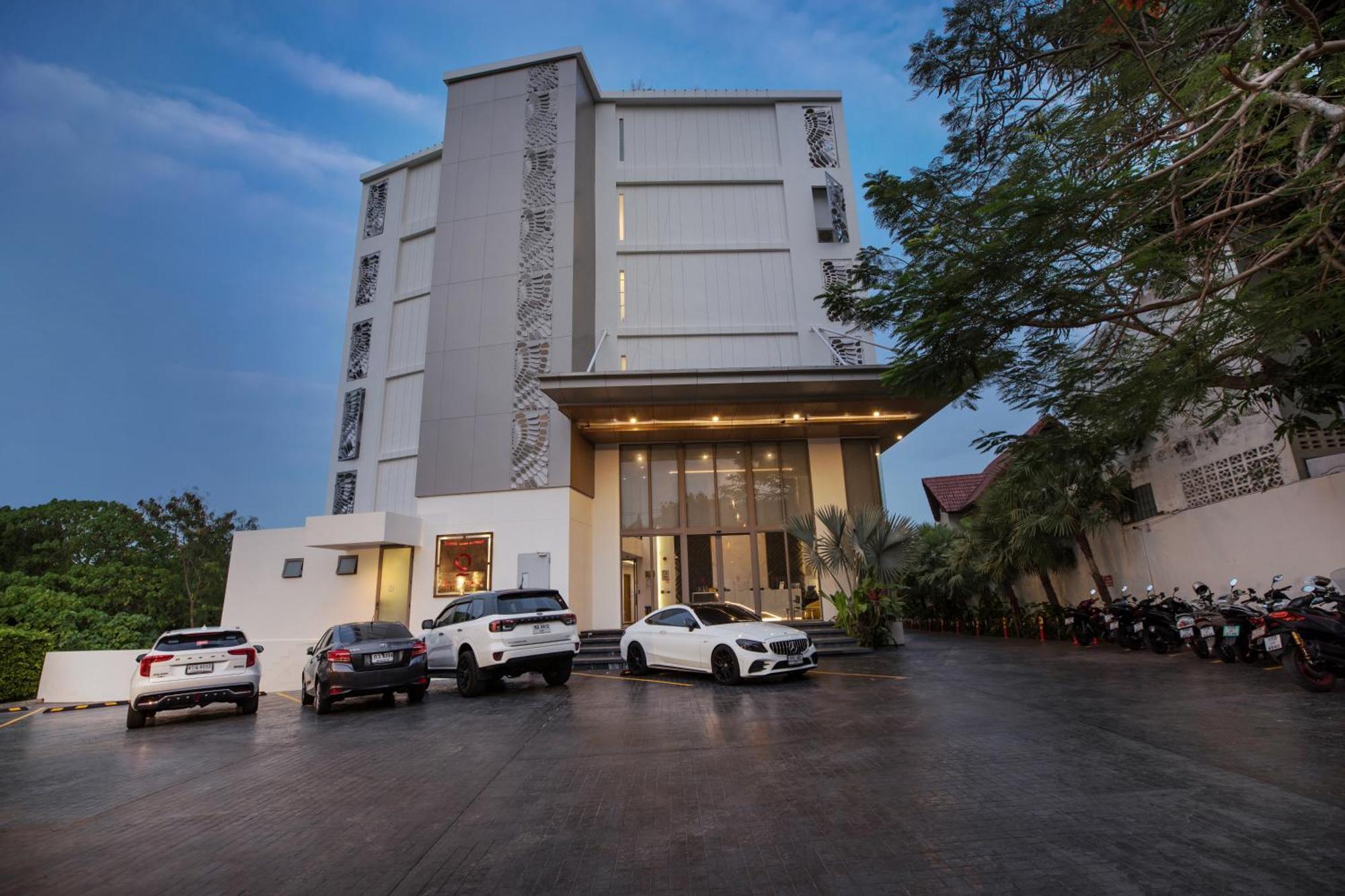 Elite Atoll Serviced Apartments Phuket Rawai Exterior photo