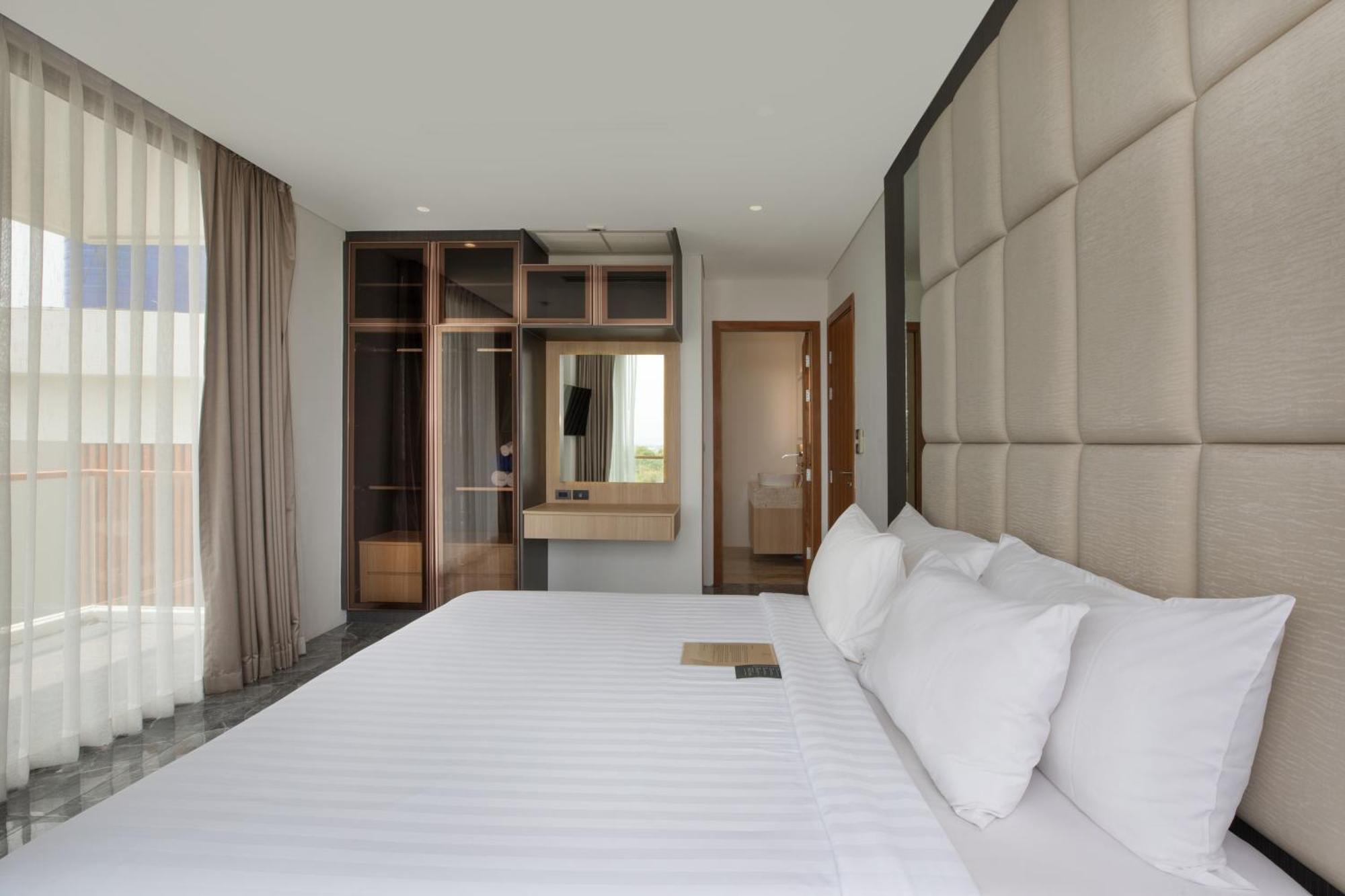 Elite Atoll Serviced Apartments Phuket Rawai Exterior photo