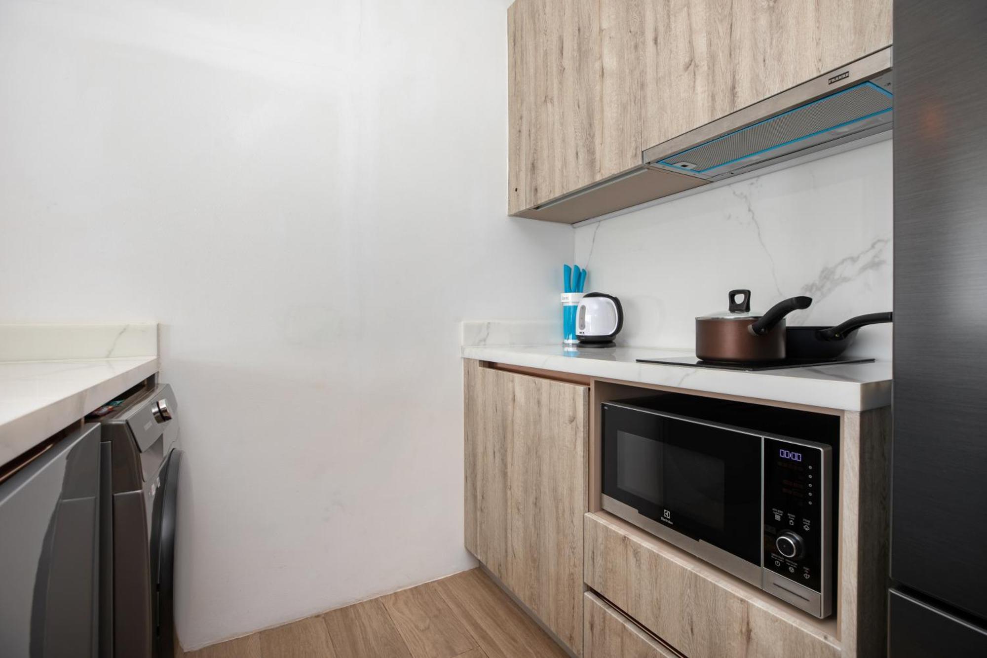 Elite Atoll Serviced Apartments Phuket Rawai Exterior photo
